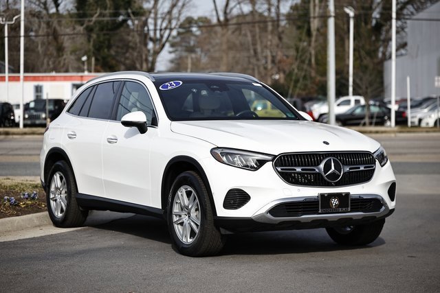 Used 2023 Mercedes-Benz GLC 300 GLC 300 image 12