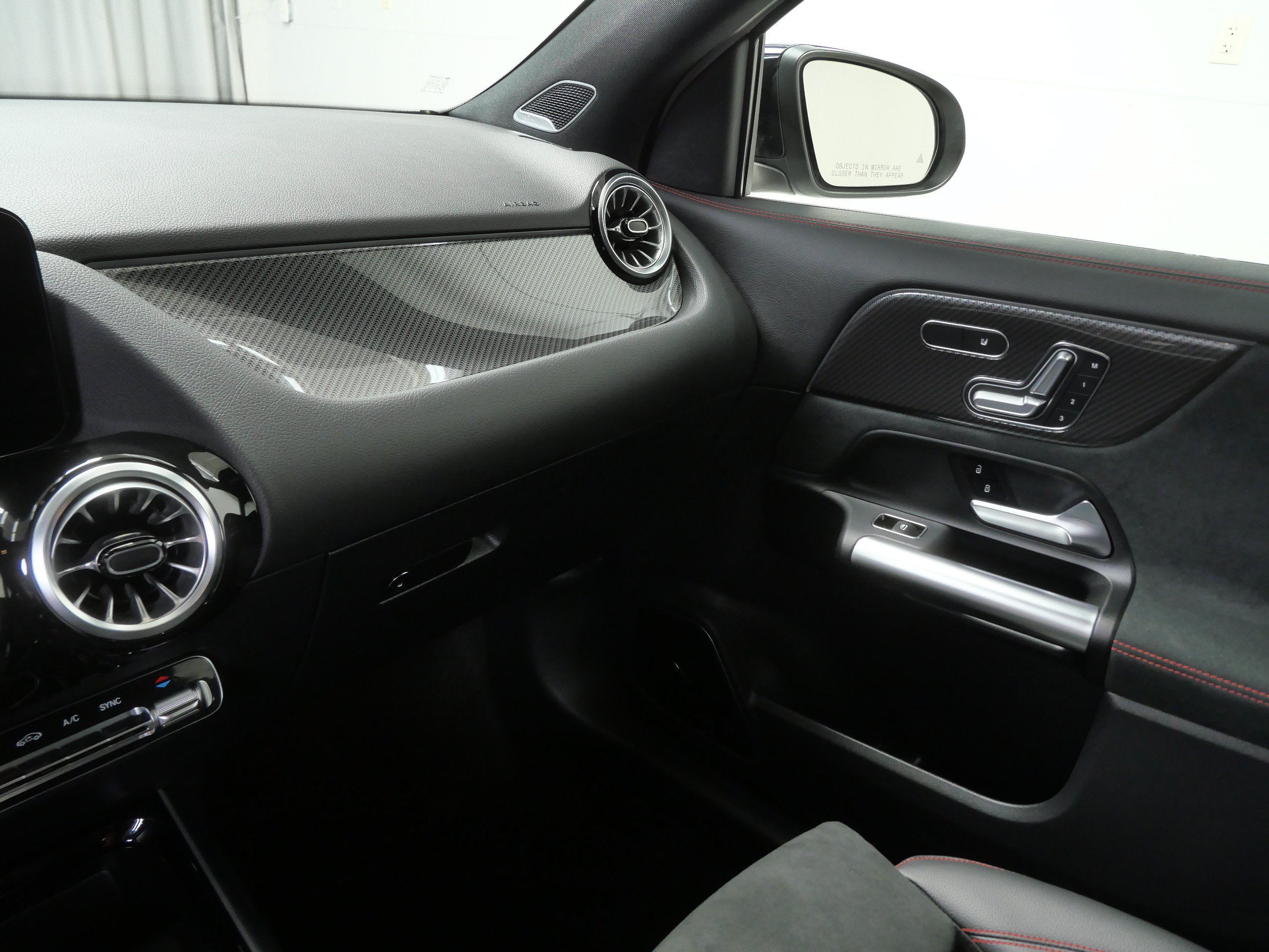 Certified 2023 Mercedes-Benz GLA 35 AMG 4MATIC image 13