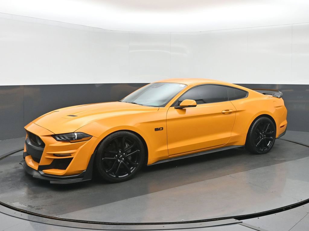 Used 2018 Ford Mustang GT Premium w/ Equipment Group 401A RWD image 7