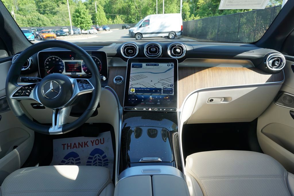 Certified 2023 Mercedes-Benz GLC 300 image 17