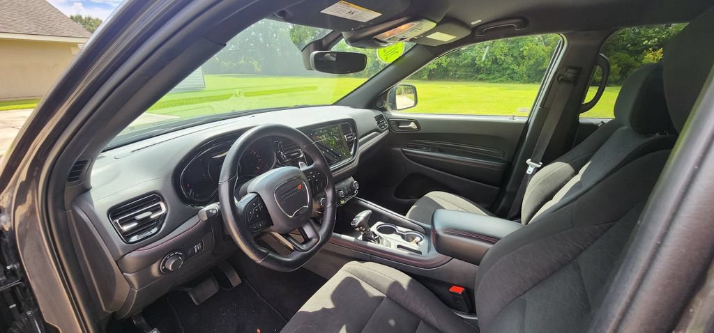 Used 2025 Dodge Durango GT AWD/4WD image 14