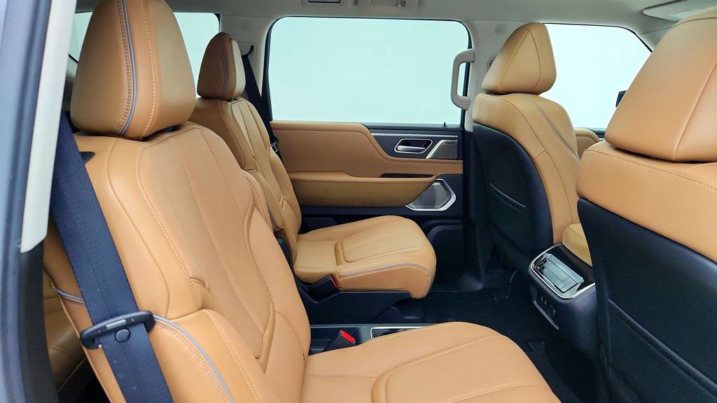 Used 2025 INFINITI QX80 Sensory w/ Exterior Package image 25