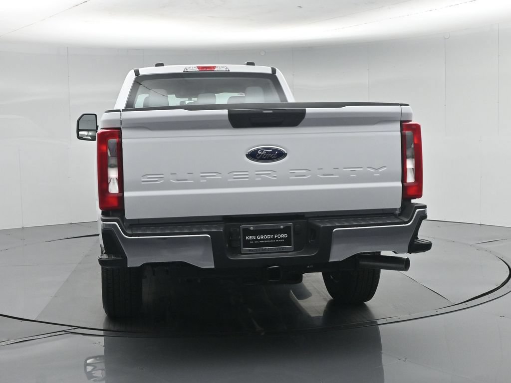 New 2026 Ford F350 XL w/ XL Chrome Package RWD image 26