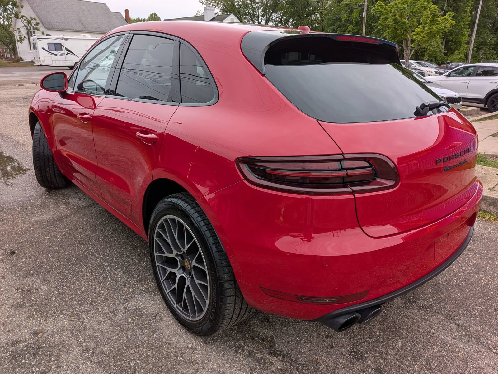 Used 2017 Porsche Macan Turbo AWD/4WD image 4