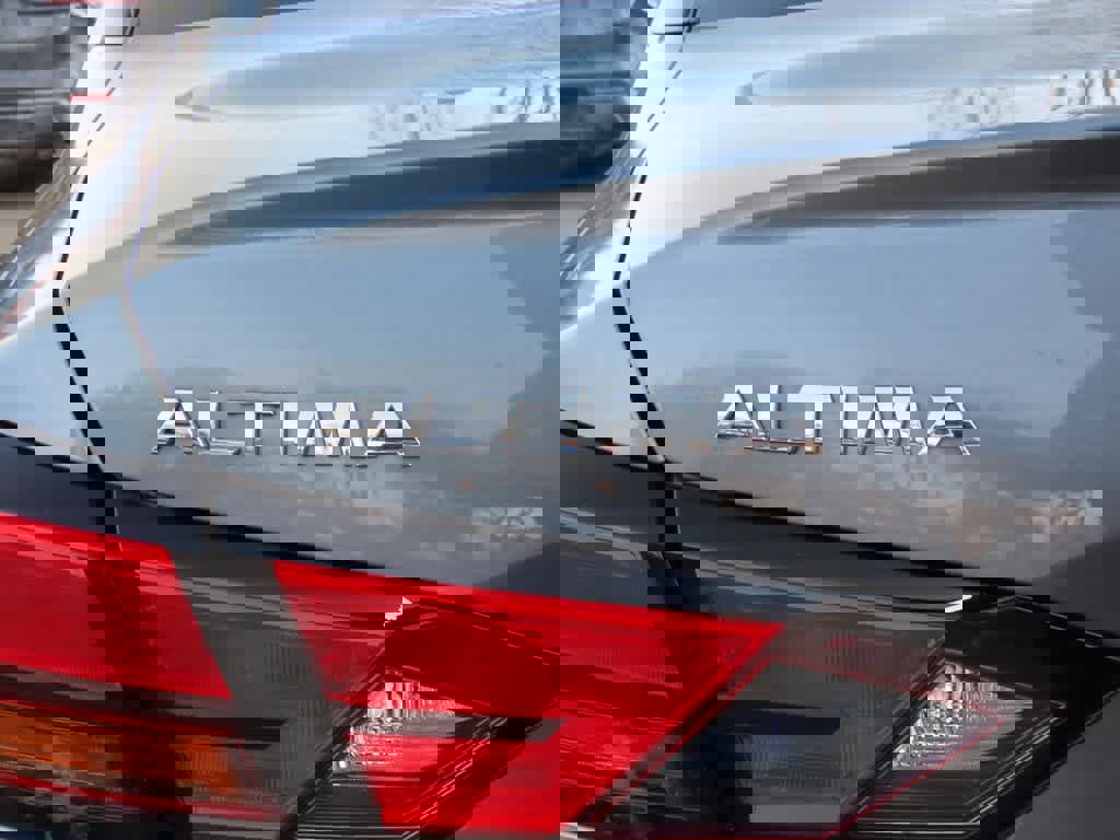 Used 2022 Nissan Altima 2.5 SV image 7