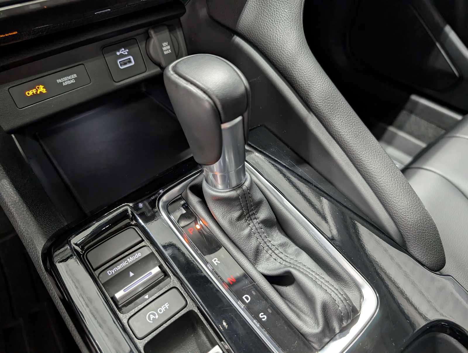 Certified 2025 Acura Integra FWD image 28