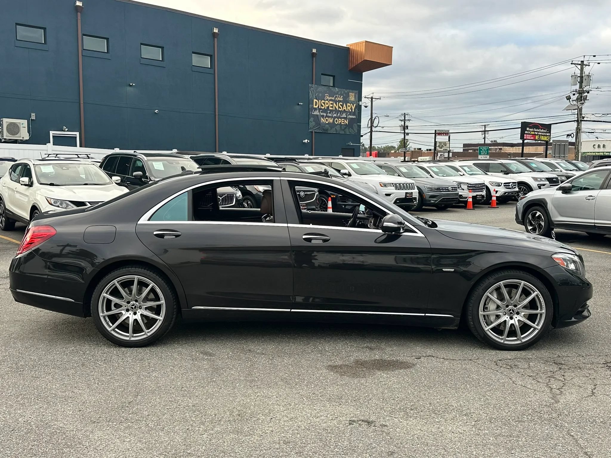 Used 2014 Mercedes-Benz S 550 Sedan image 7
