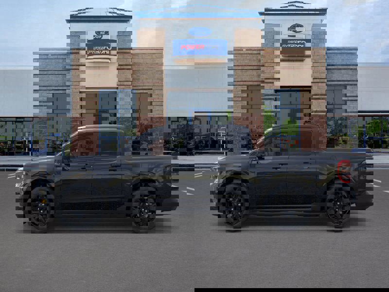 New 2025 Ford Maverick XLT w/ XLT Luxury Package image 4