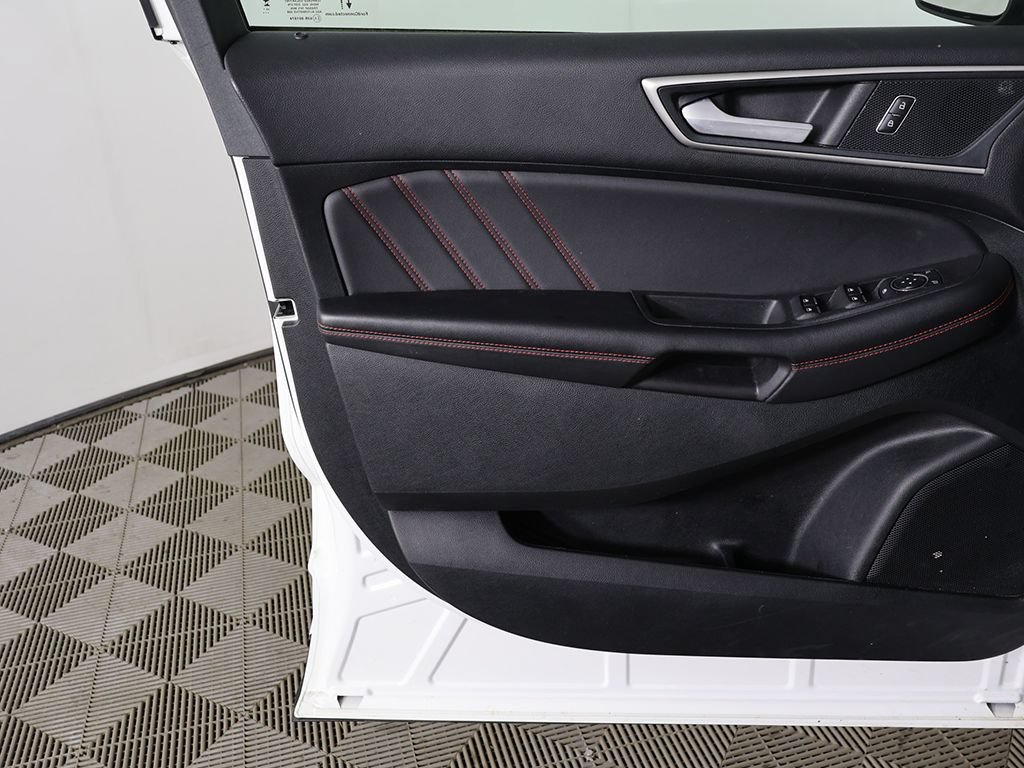 Used 2024 Ford Edge ST-Line AWD/4WD image 20