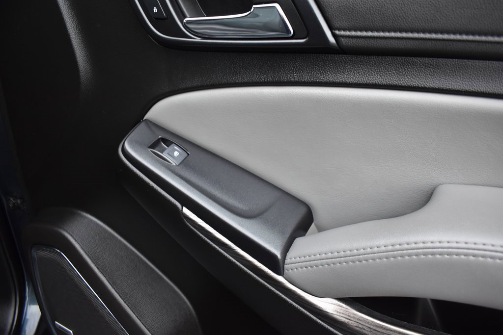 Used 2020 Chevrolet Tahoe LT w/ Luxury Package image 14