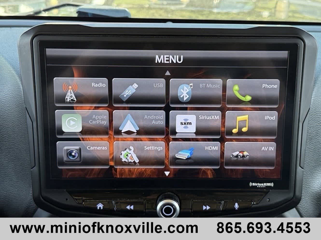 Used 2015 Jeep Wrangler Unlimited Rubicon w/ Dual Top Group AWD/4WD image 23