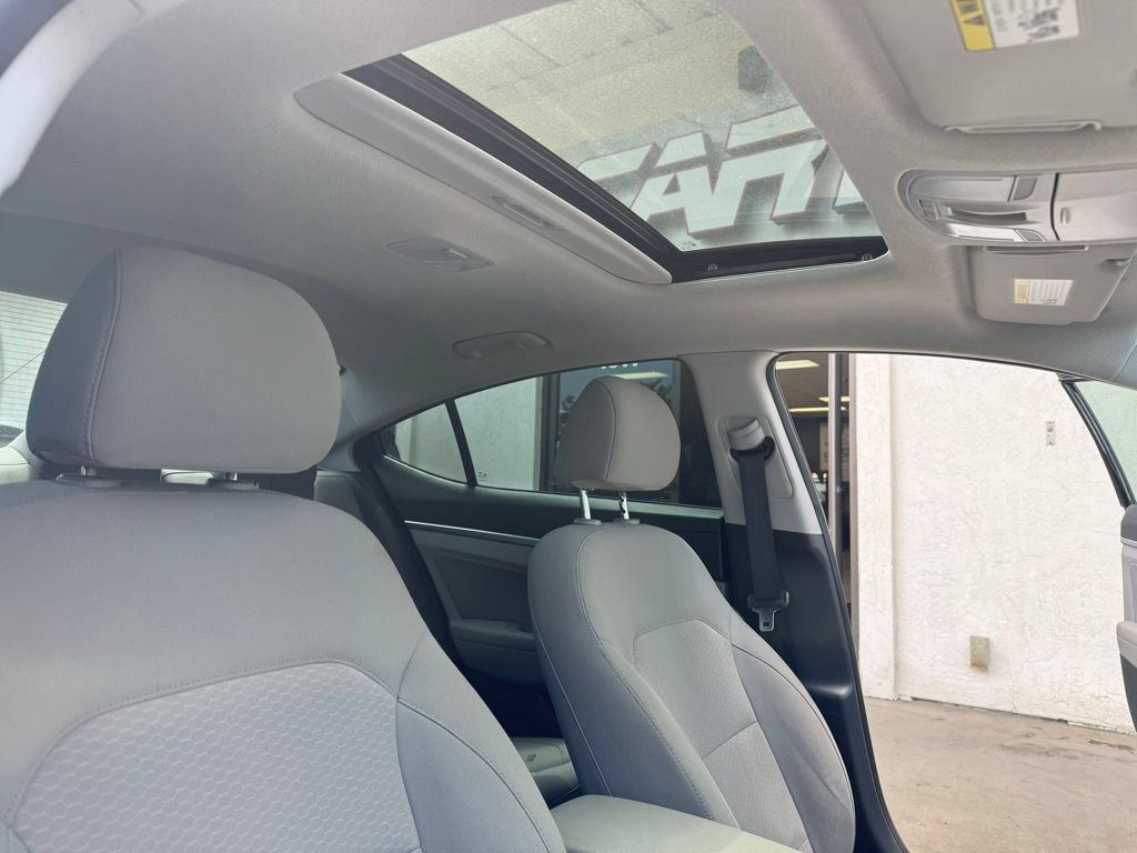 Used 2020 Hyundai Elantra Value Edition w/ Cargo Package (C1) FWD image 24