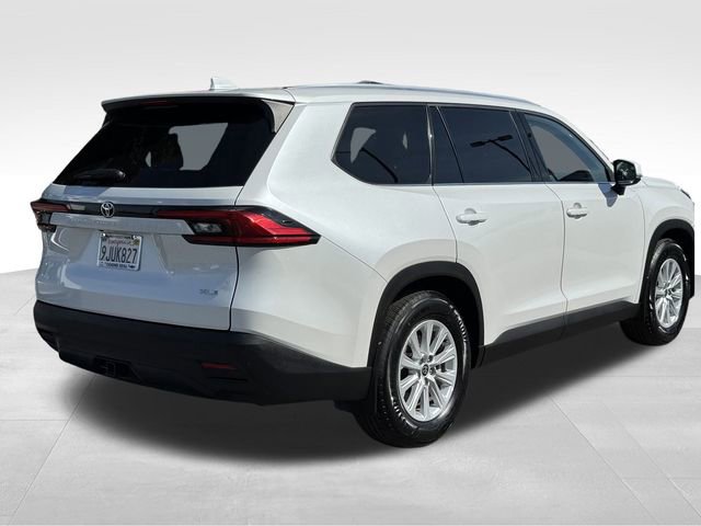 Used 2024 Toyota Grand Highlander FWD image 4