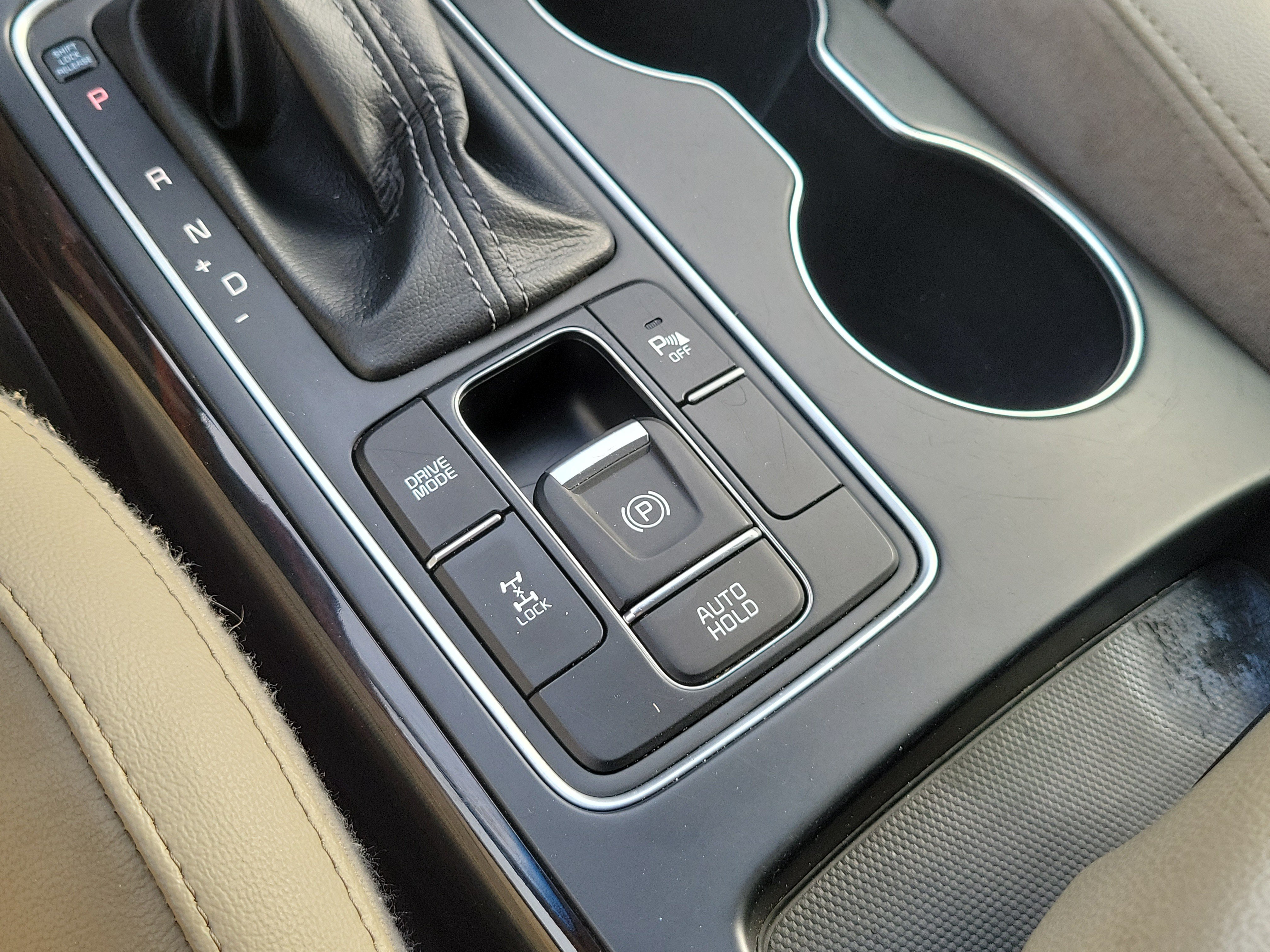 Used 2019 Kia Sorento EX AWD/4WD image 39