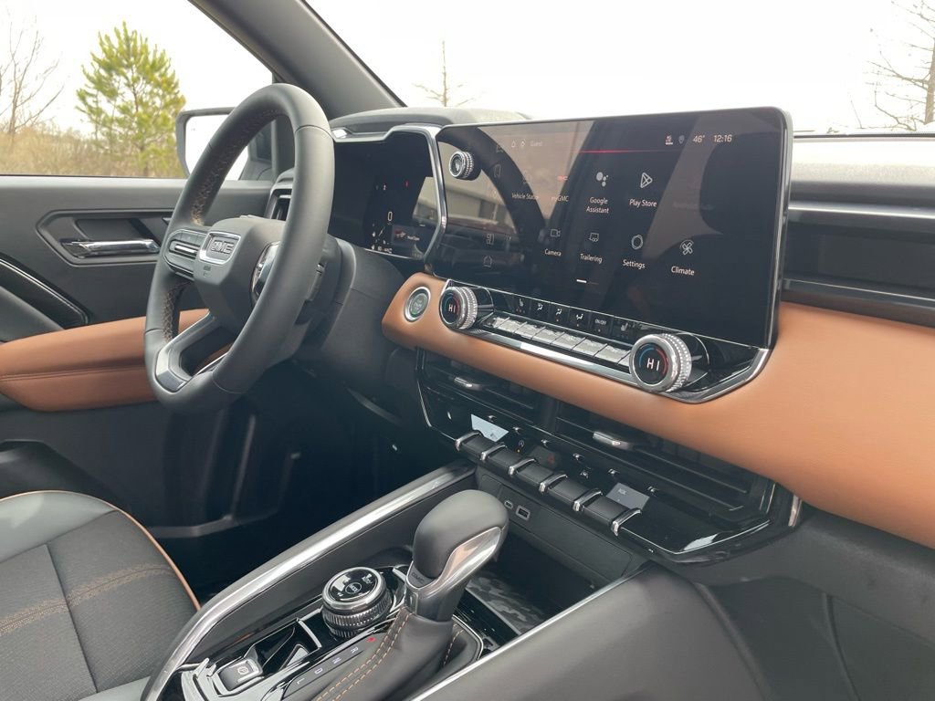 New 2026 GMC Canyon AT4 w/ Nightfall Edition image 31