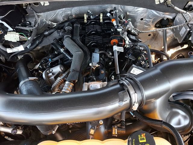 Certified 2025 Lincoln Navigator L Reserve AWD/4WD image 28
