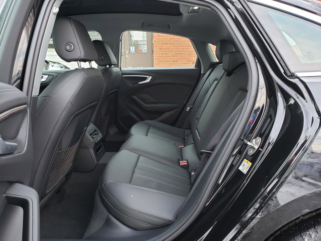 Used 2025 Audi A5 2.0T Premium w/ Convenience Package image 11