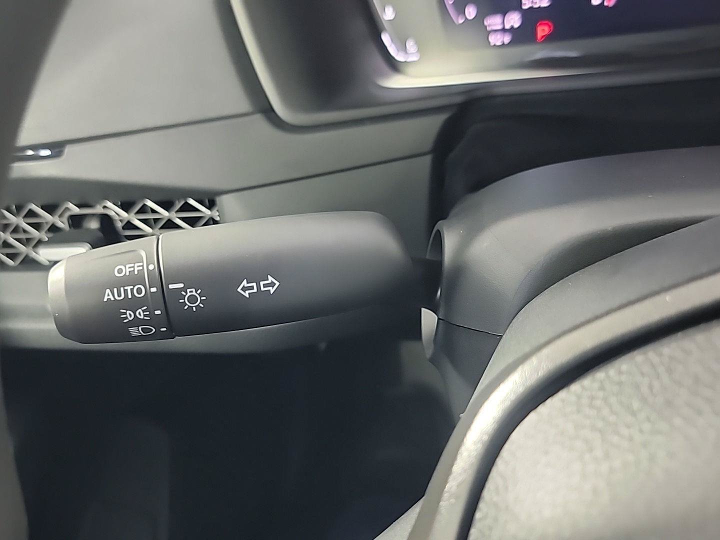 Certified 2026 Honda Accord SE image 28