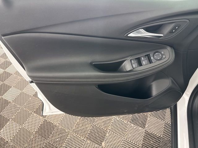 Used 2025 Buick Encore GX Preferred image 23