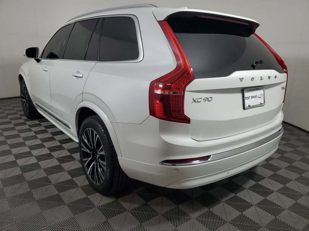 Certified 2025 Volvo XC90 T8 Core AWD/4WD image 6