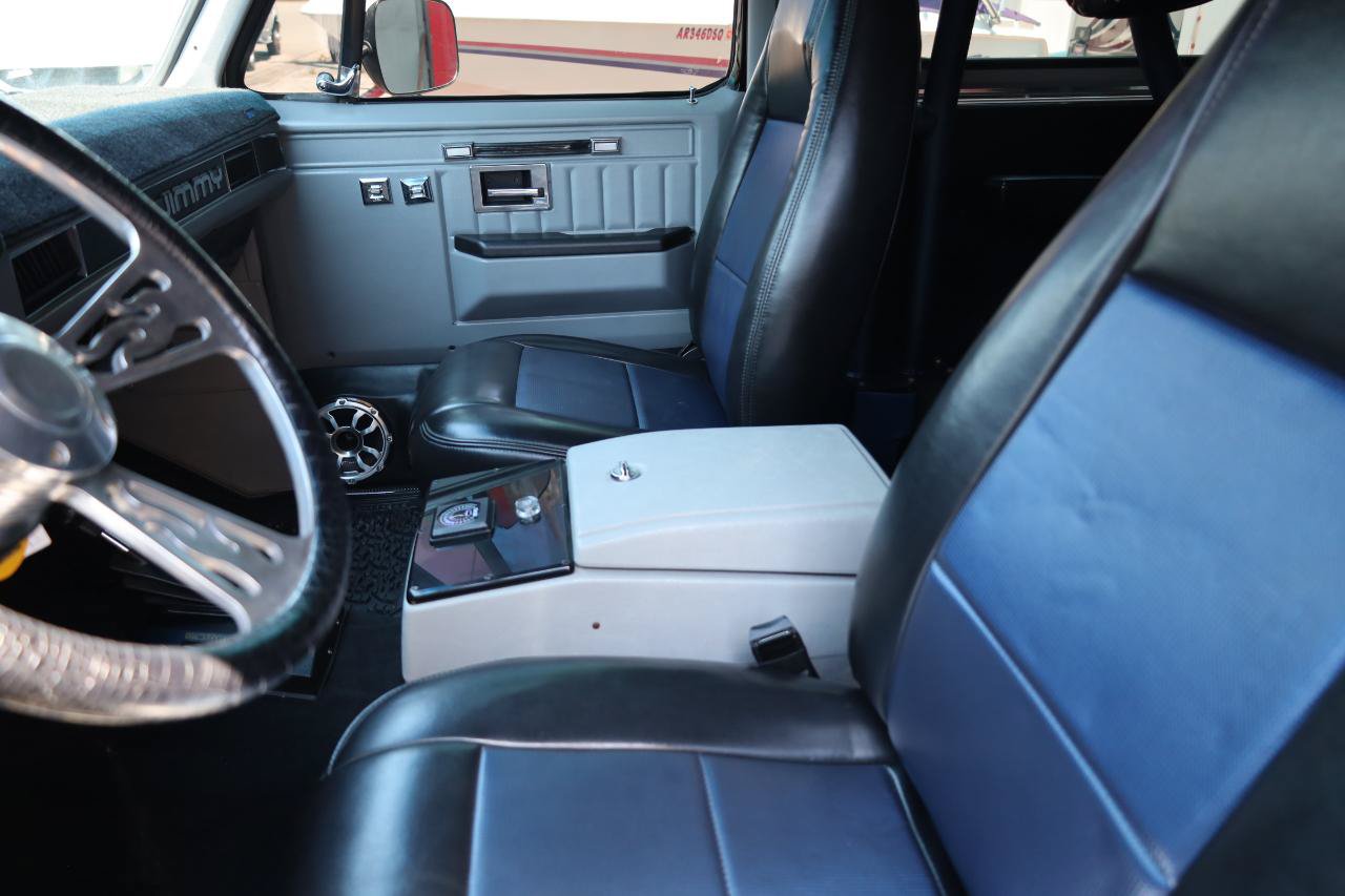Used 1988 GMC Jimmy 4WD image 42