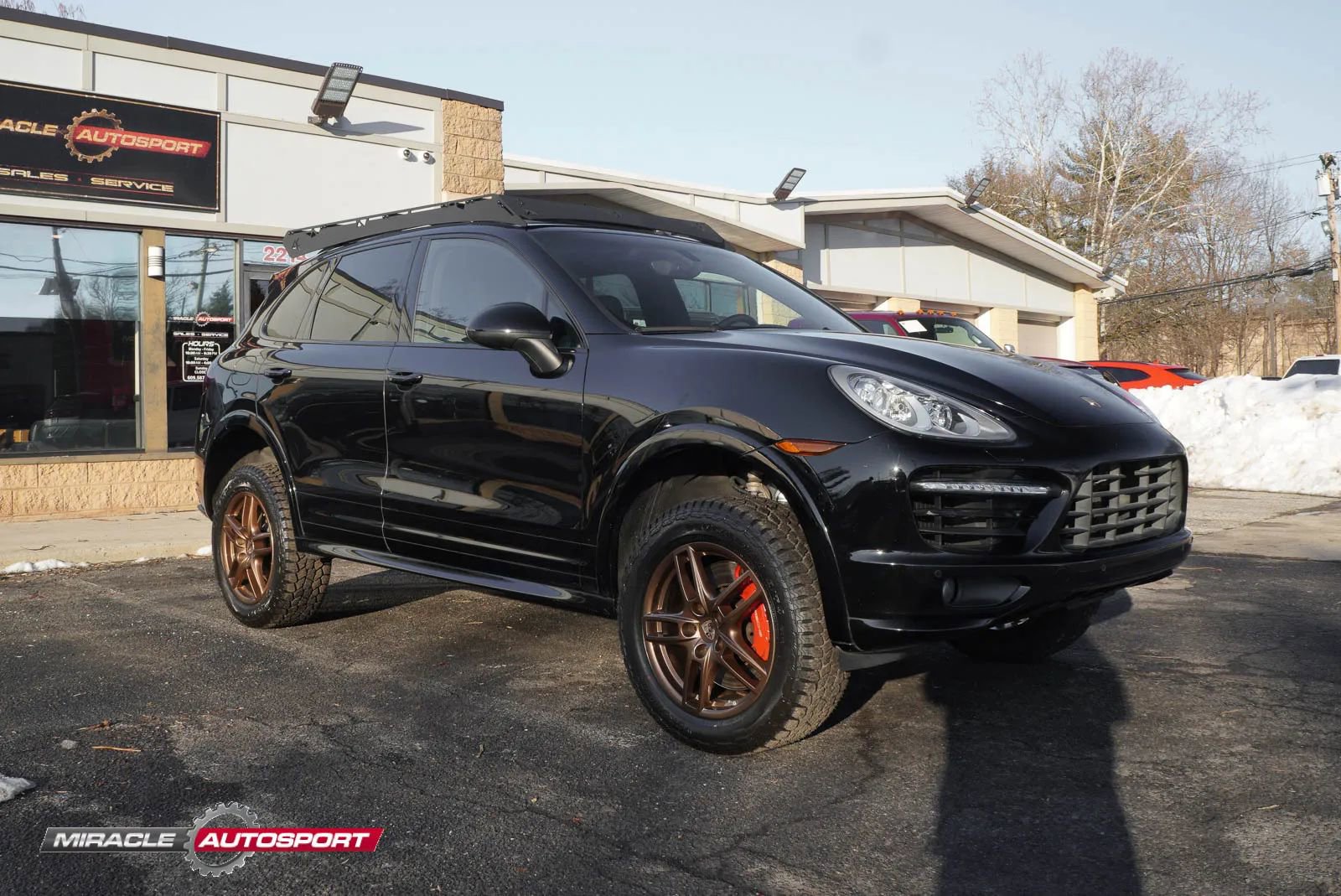 Used 2014 Porsche Cayenne Turbo image 10