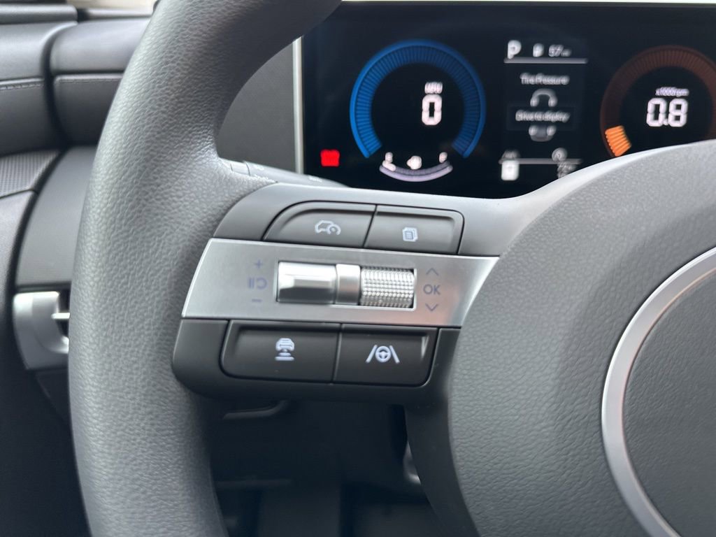 New 2026 Hyundai Tucson SE image 18