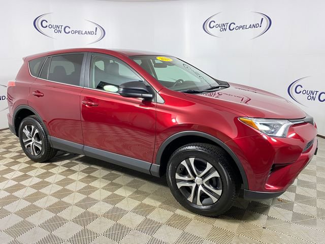 Certified 2018 Toyota RAV4 LE w/ Carpet Mat Package AWD/4WD image 1