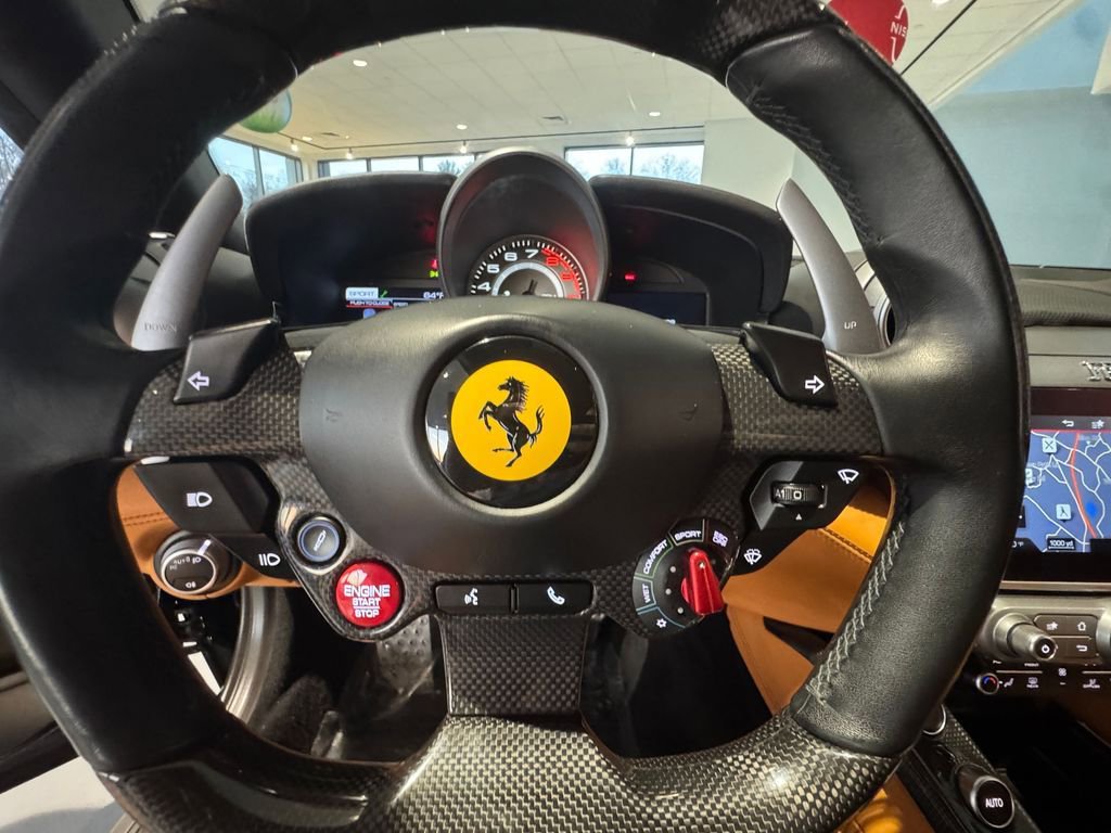 Used 2018 Ferrari GTC4Lusso T RWD image 11