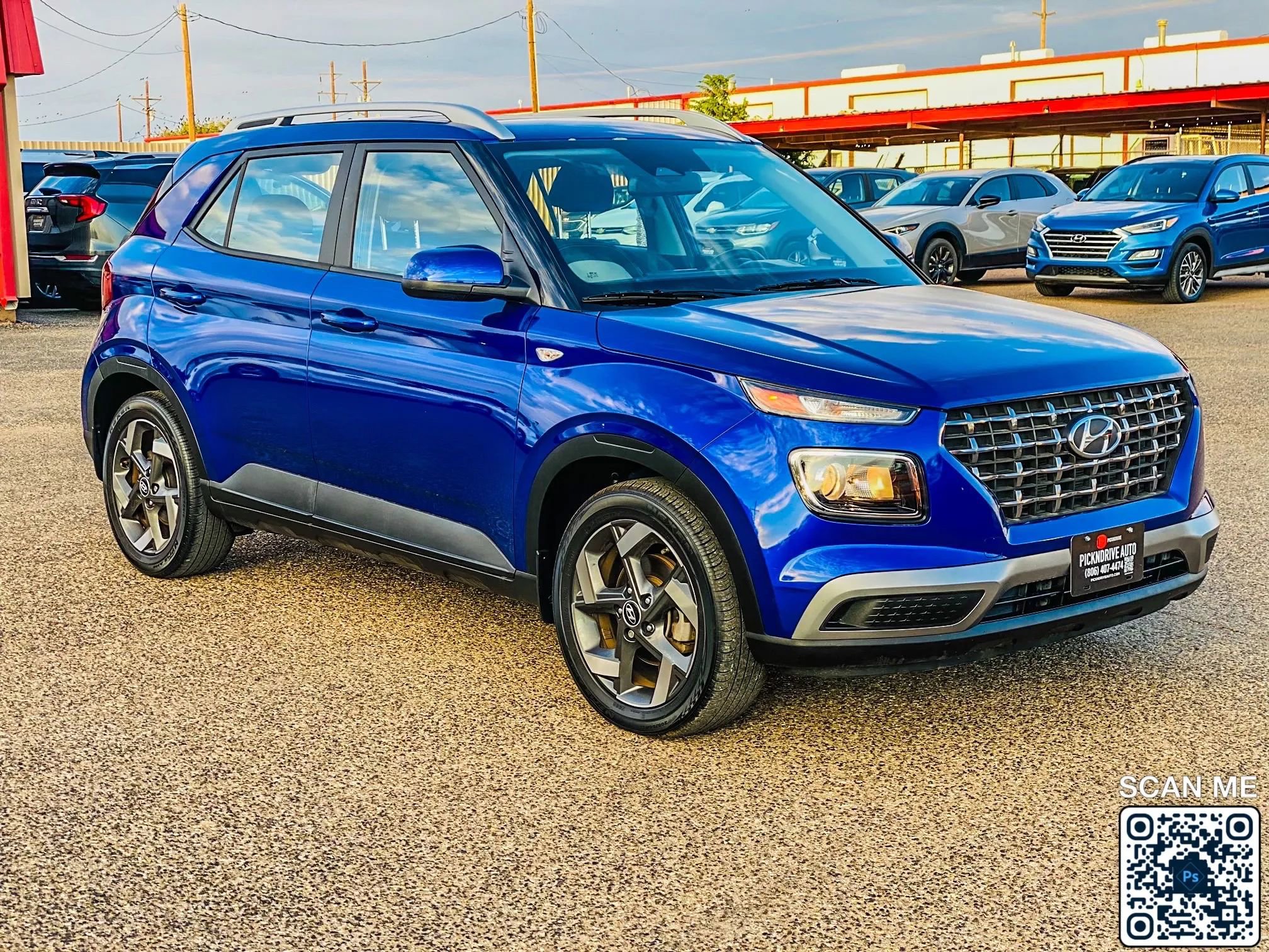 Used 2023 Hyundai Venue SEL image 10