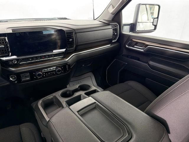 Used 2024 Chevrolet Silverado 2500 LT image 23