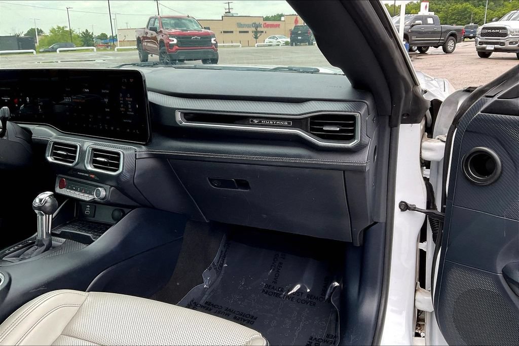 Used 2024 Ford Mustang Premium RWD image 17