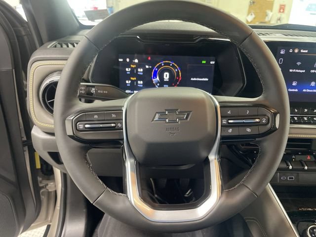 New 2026 Chevrolet Colorado ZR2 AWD/4WD image 14