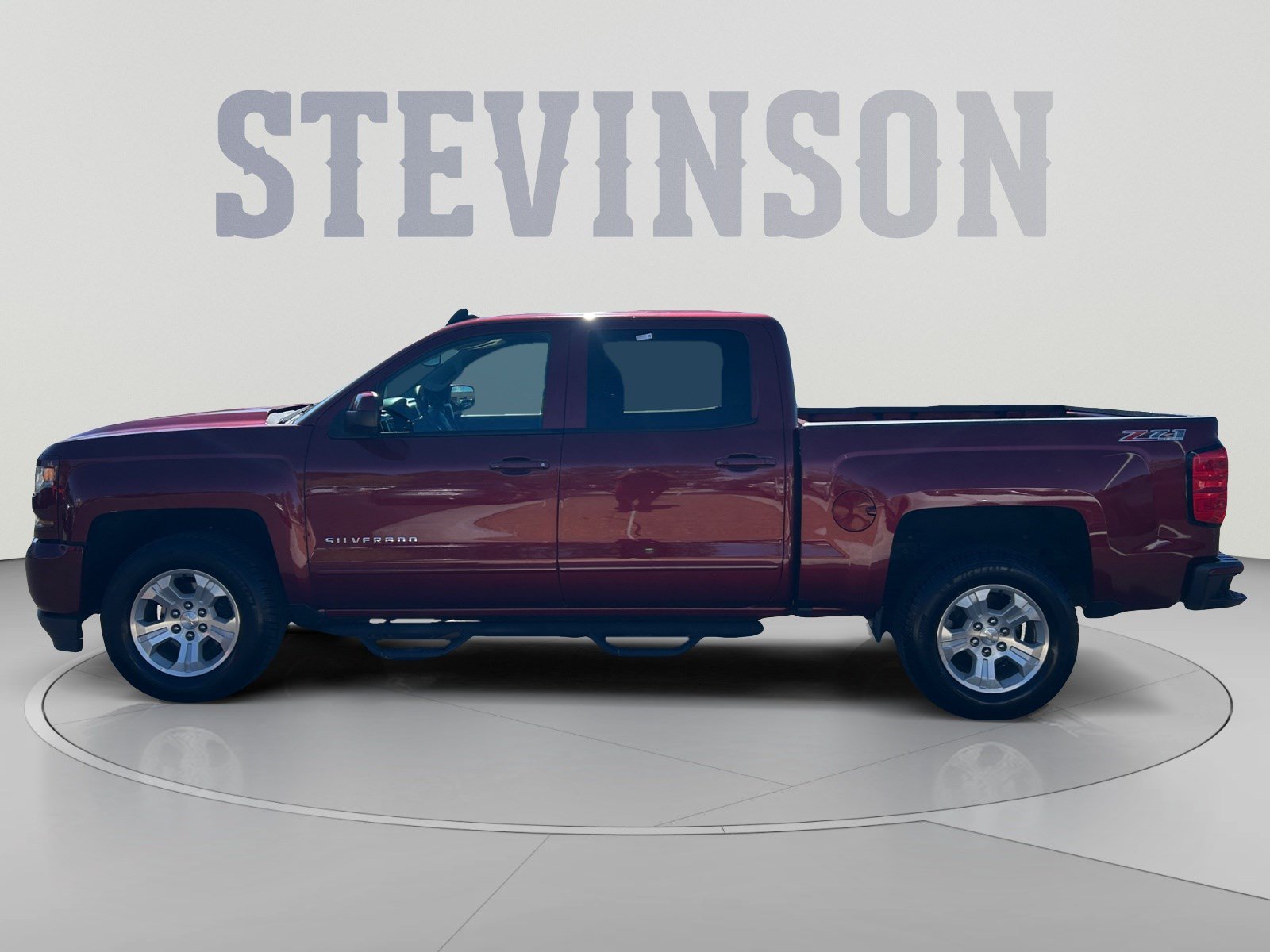 Used 2017 Chevrolet Silverado 1500 LT w/ All Star Edition AWD/4WD image 2