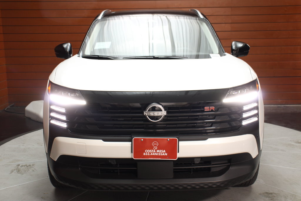 New 2026 Nissan Kicks SR FWD image 22