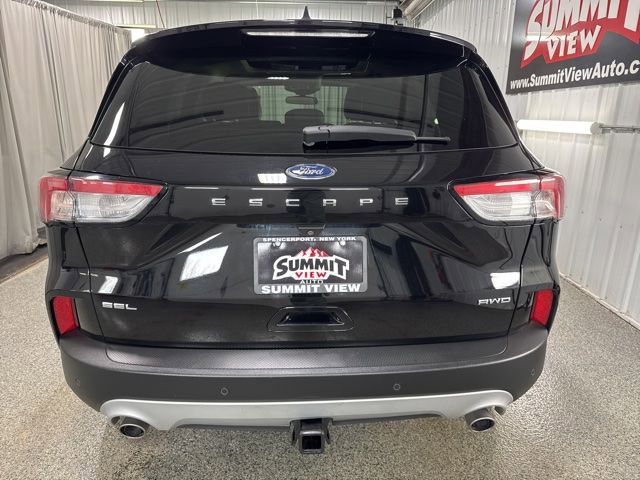 Used 2020 Ford Escape SEL image 5