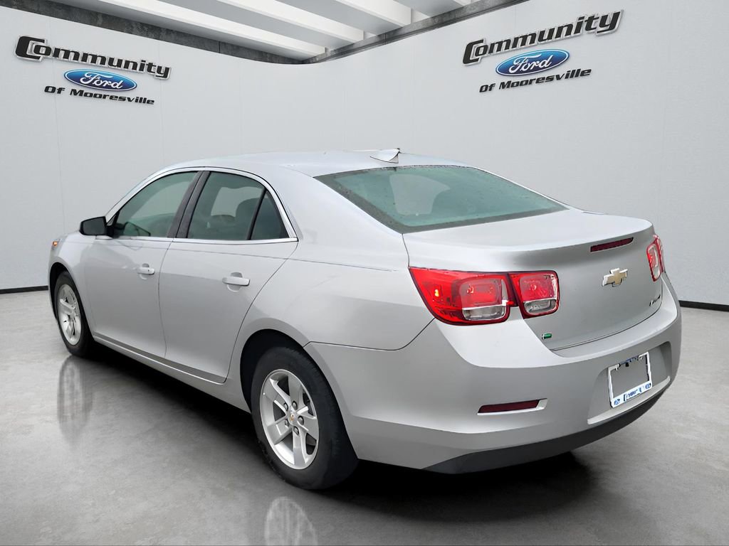 Used 2016 Chevrolet Malibu LT image 6