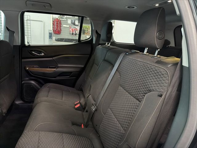 Used 2019 GMC Acadia SLE image 25