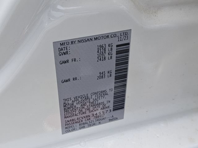 Used 2024 Nissan Altima 2.5 SR w/ SR Premium Package FWD image 28
