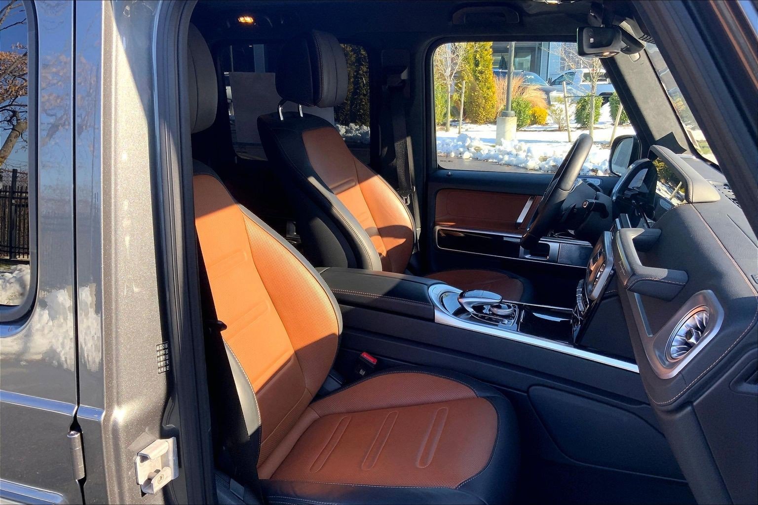 Used 2024 Mercedes-Benz G 550 image 8