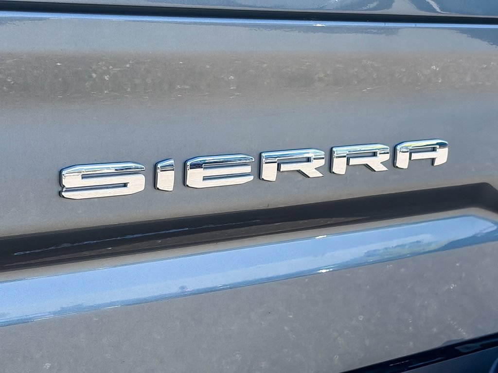 Used 2020 GMC Sierra 1500 SLT w/ SLT Premium Plus Package AWD/4WD image 10