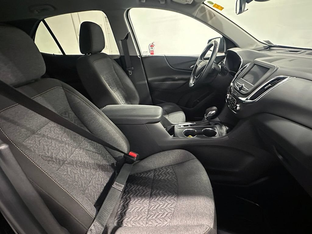 Used 2023 Chevrolet Equinox LT AWD/4WD image 28