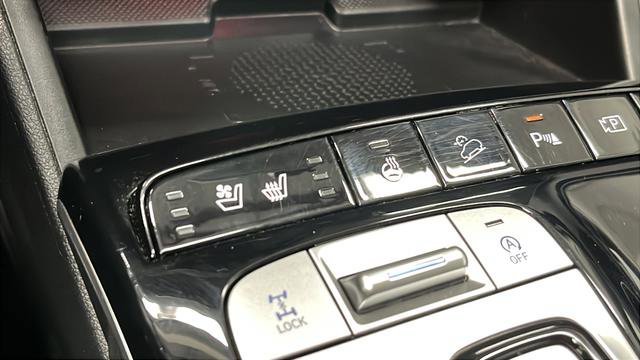 Used 2024 Hyundai Tucson Limited image 35