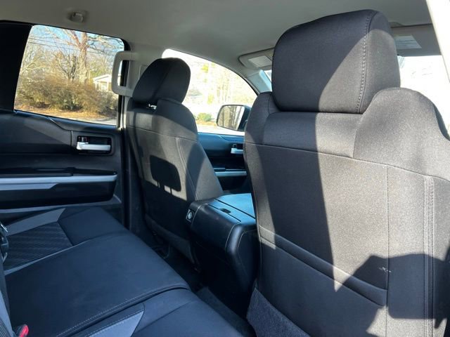 Used 2017 Toyota Tundra SR5 w/ SR5 Upgrade Package image 18