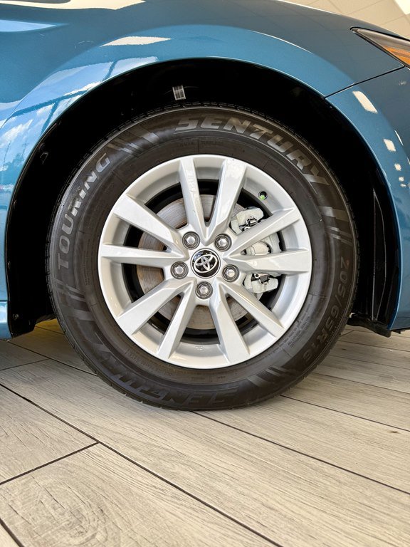 Used 2026 Toyota Camry LE FWD image 19