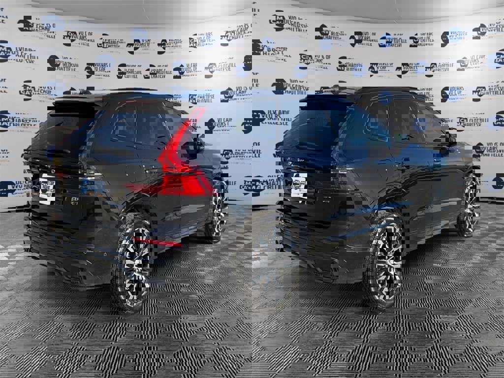 Certified 2023 Volvo XC60 B5 Plus w/ Protection Package Premier image 2