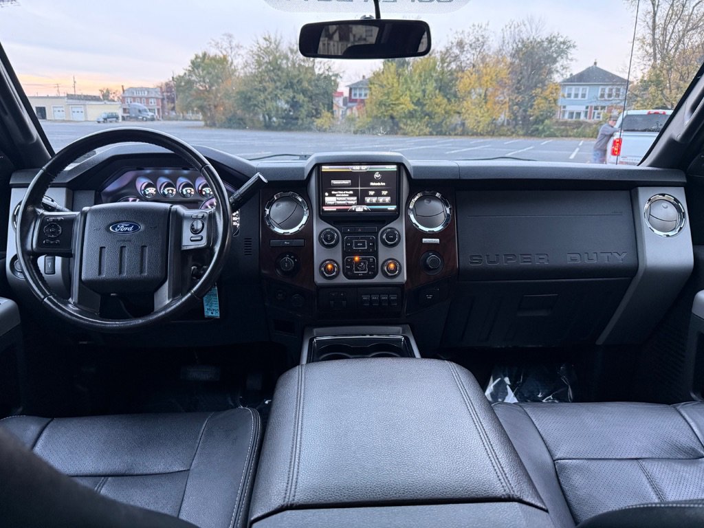 Used 2016 Ford F350 Lariat w/ Lariat Ultimate Package image 19