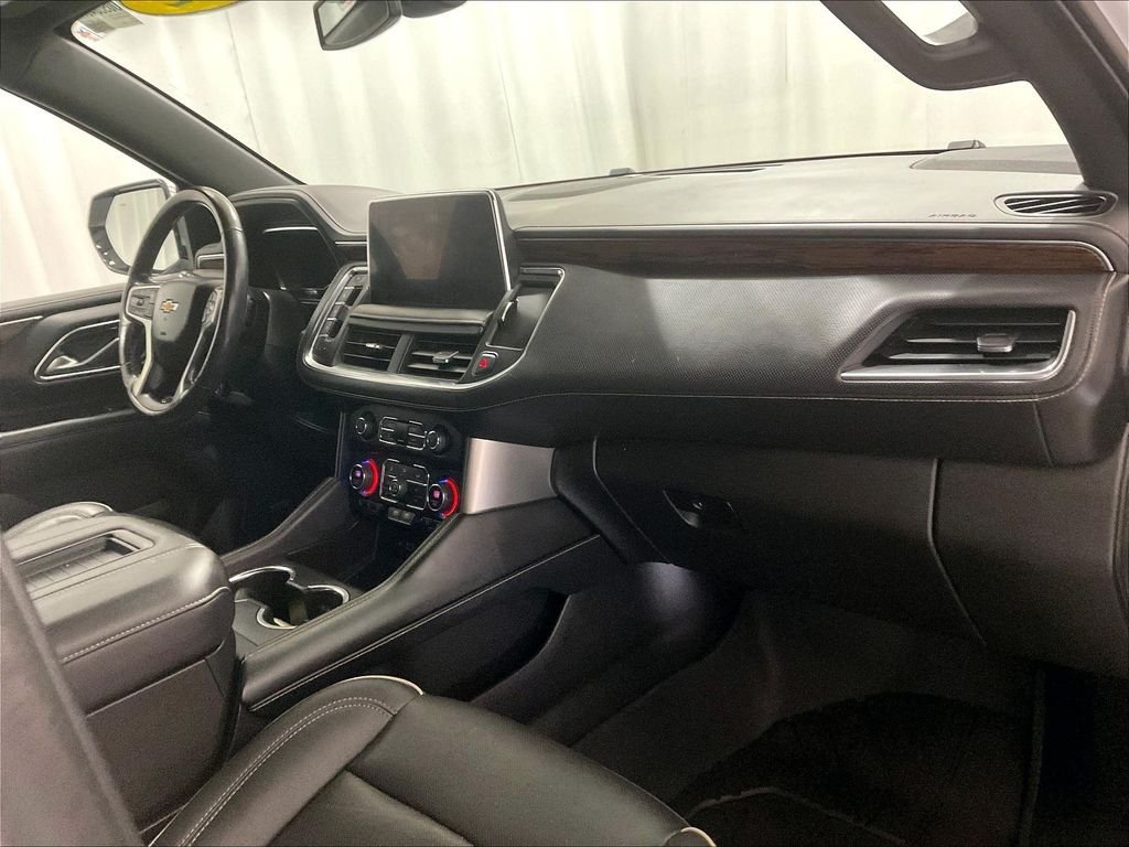 Used 2022 Chevrolet Tahoe Premier AWD/4WD image 14