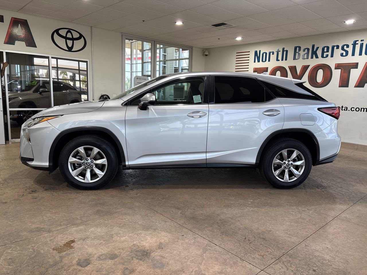 Used 2018 Lexus RX 350 FWD w/ Accessory Package image 7