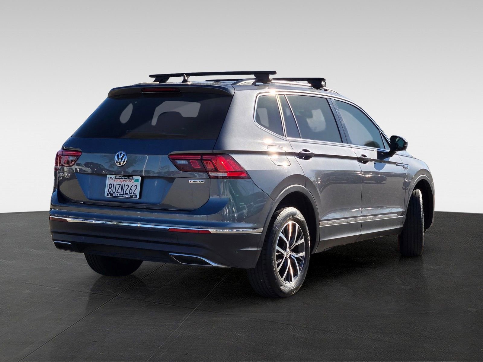 Used 2020 Volkswagen Tiguan SE AWD/4WD image 4